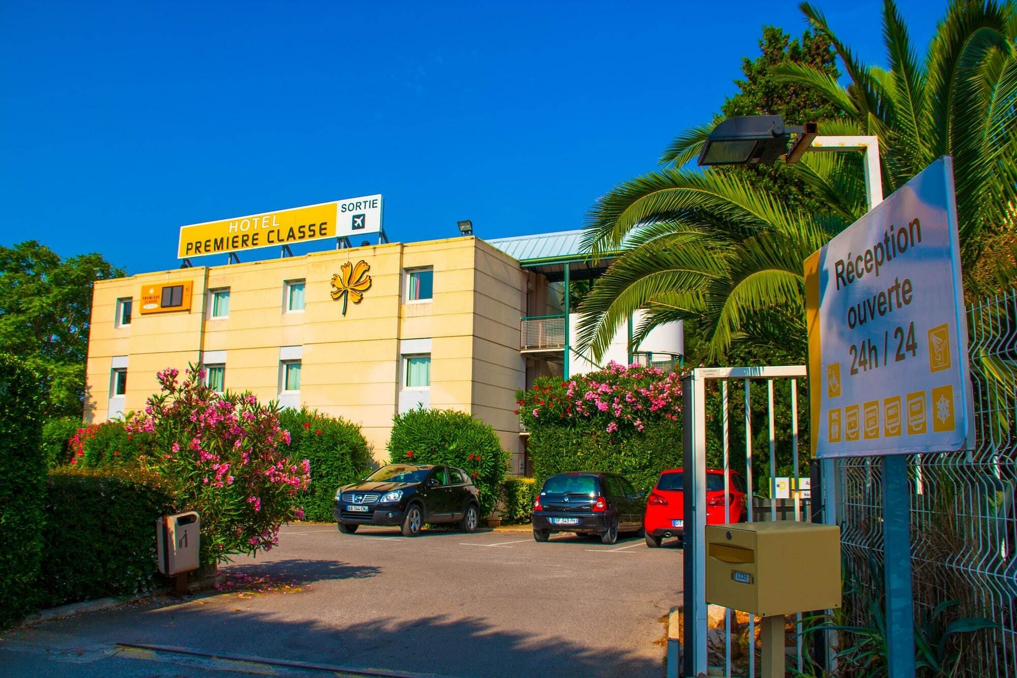 מוגויו Greet Hotel Montpellier Aeroport Parc Des Expos מראה חיצוני תמונה